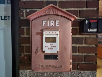 Gamewell fire alarm telegraph box at 30 Center Square [01]