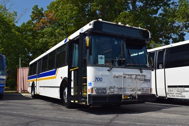 Westchester County Bee-Line bus 700 at the New Jersey bus show [01]