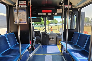 Westchester County Bee-Line bus 700 at the New Jersey bus show [03]